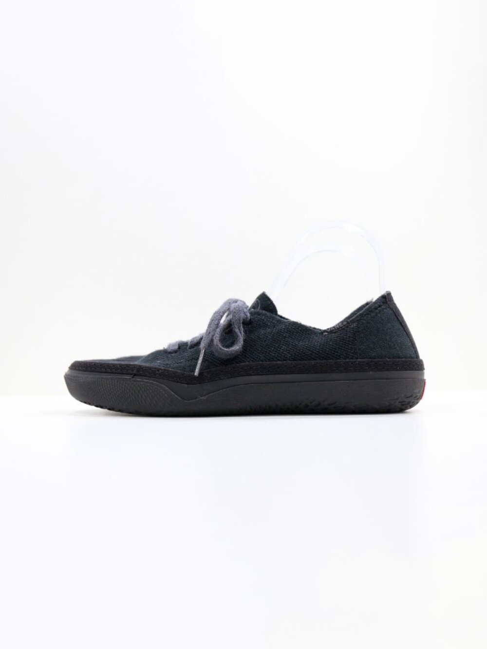 VANS Circle Vee VR3 Ecocush Black Knit Low Top Sneakers - Women's 10/Men's 8.5